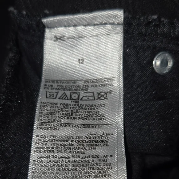 Old Navy Black Mid-Rise Jeans - Picture 4 of 4